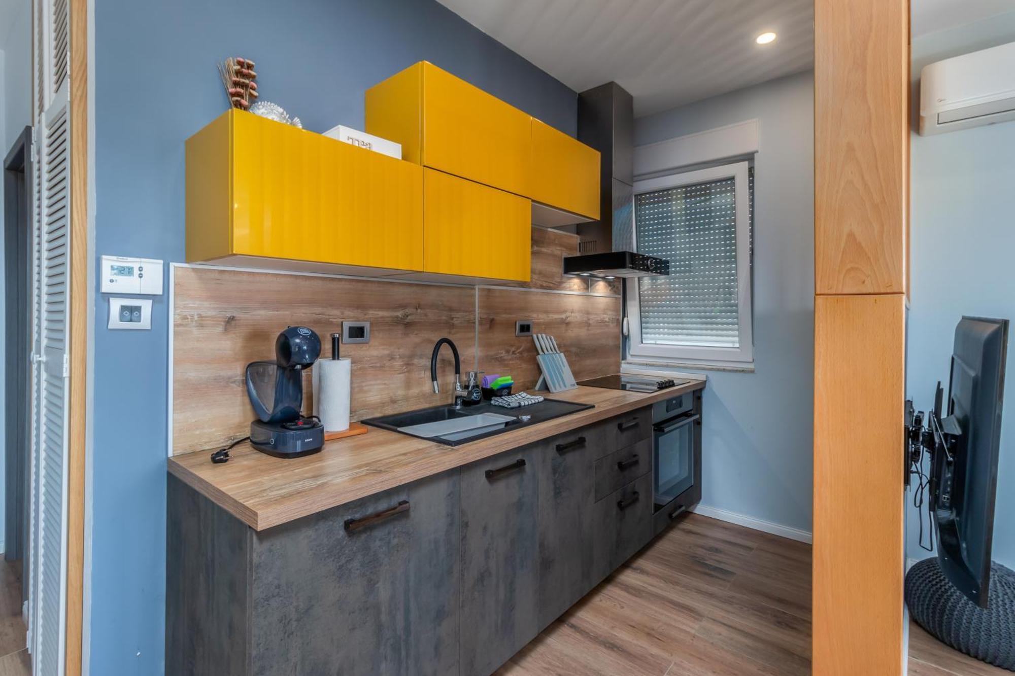 Adastra Apartments With Private Parking And Floor Heating 里耶卡 外观 照片